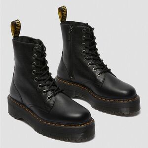 Dr Martens / Doc Martens, JADON